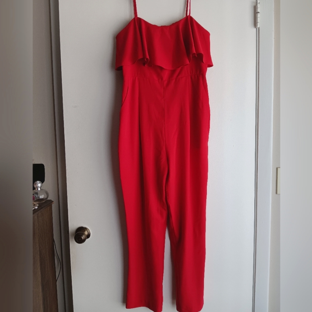 ❤️Forever 21 Vibrant Red Ruffled Jumpsuit